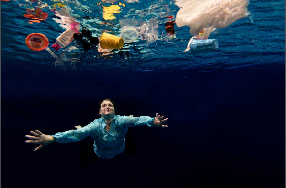Jenna Jambeck Underwater Portrait