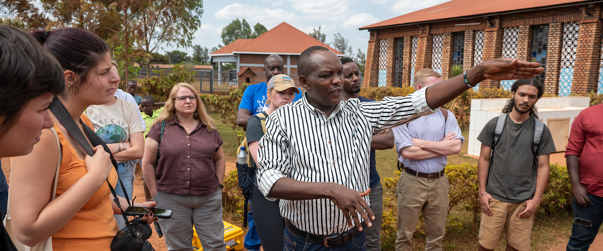 Kent State Students in Rwanda