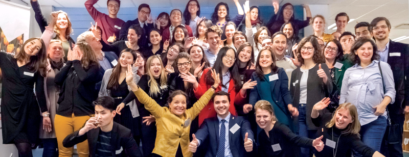 group shot of Holland Alumni network members