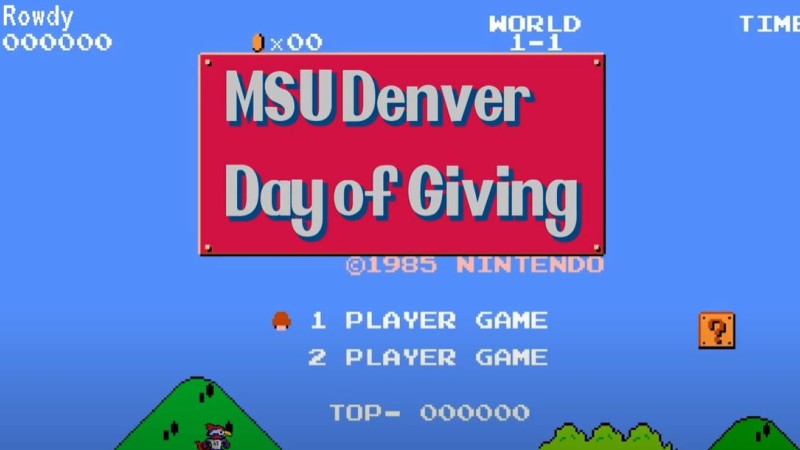 8-Bit Rowdy the Roadrunner Meets Super Mario