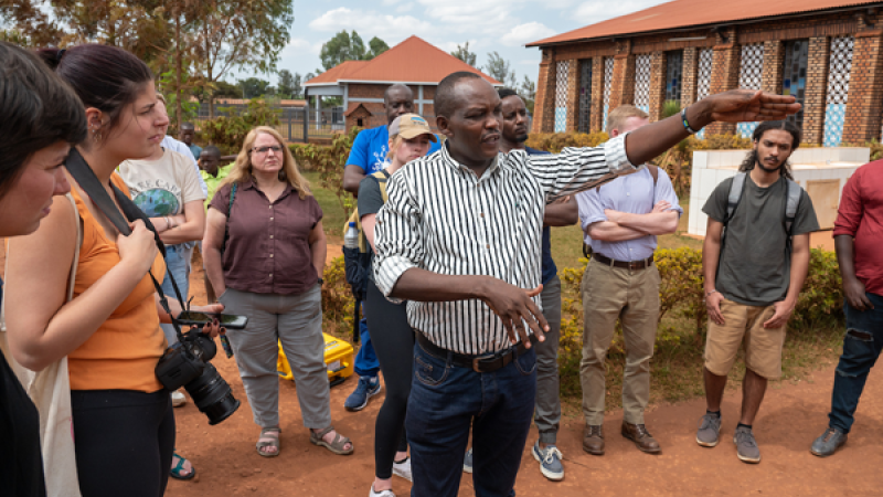 Kent State students in Rwanda